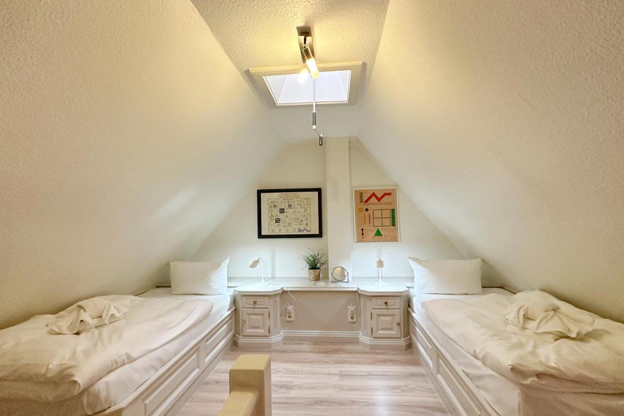 Ferienhaus Ameland Reethus In *